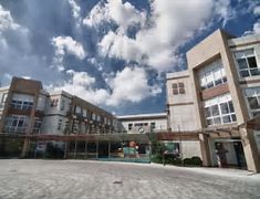 Shanghai West Middle School International Department